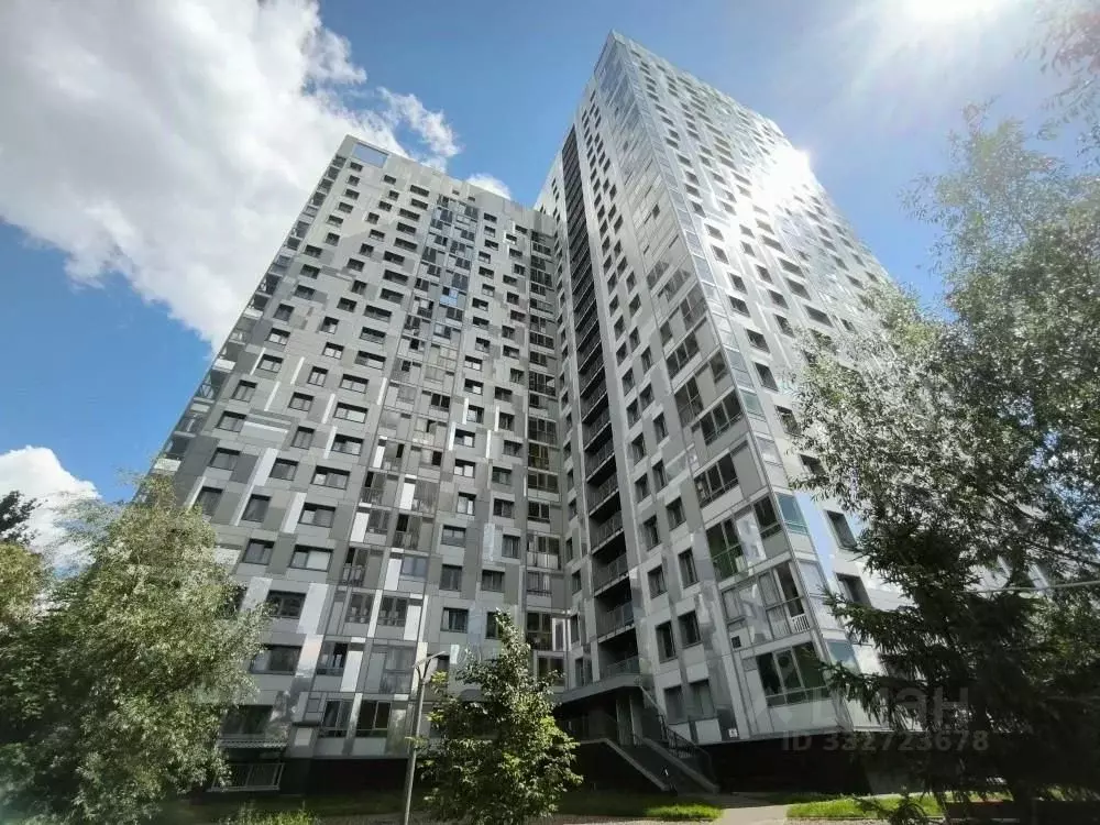 3-к кв. Пермский край, Пермь ул. Революции, 48А (76.9 м) - Фото 1