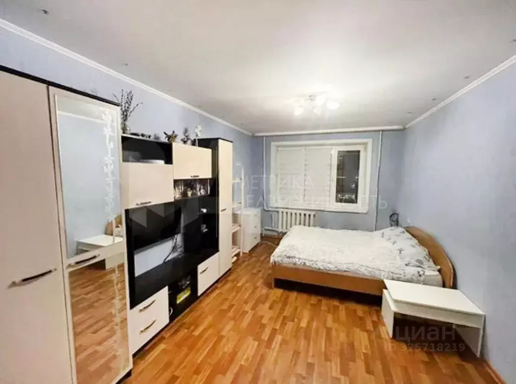 3-к кв. Тюменская область, Тюмень ул. Домостроителей, 6а (68.8 м) - Фото 1