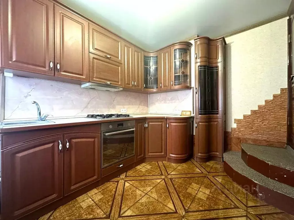 Дом в Краснодарский край, Краснодар ул. Володи Головатого, 213 (55 м) - Фото 1