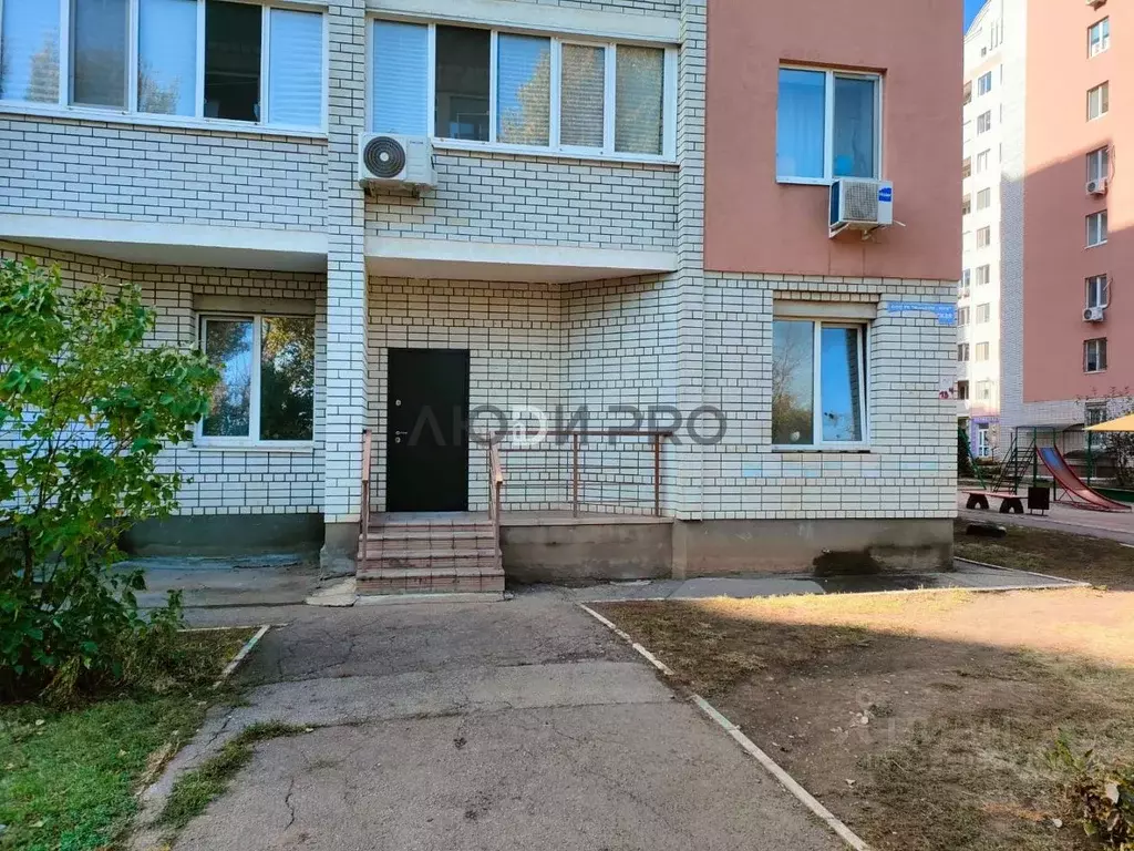 Помещение свободного назначения в Саратовская область, Энгельс ... - Фото 1