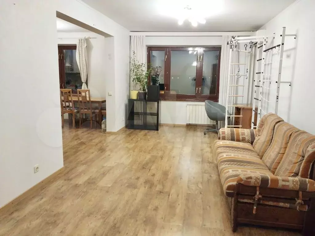 2-к. квартира, 60 м, 6/20 эт. - Фото 0