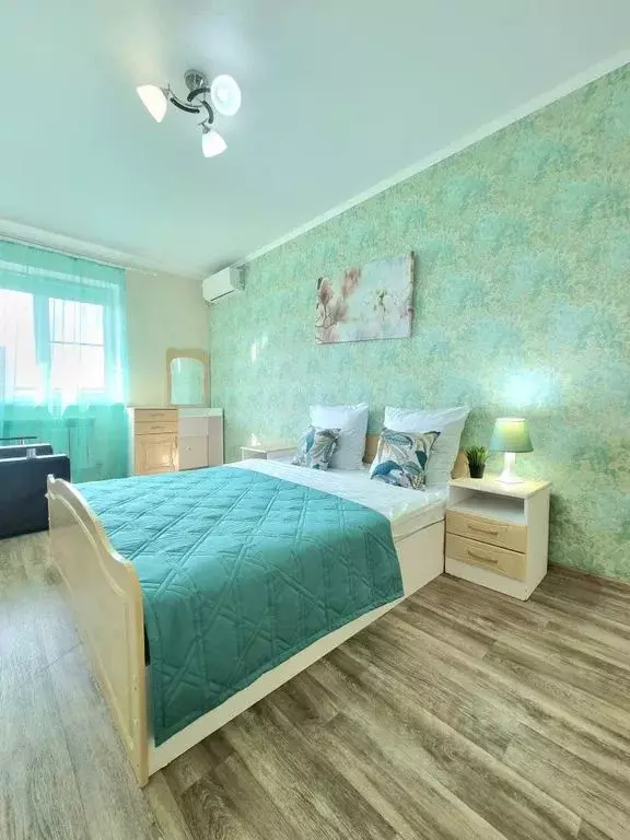 2-к кв. Астраханская область, Астрахань ул. Савушкина, 6к8 (70.0 м) - Фото 1