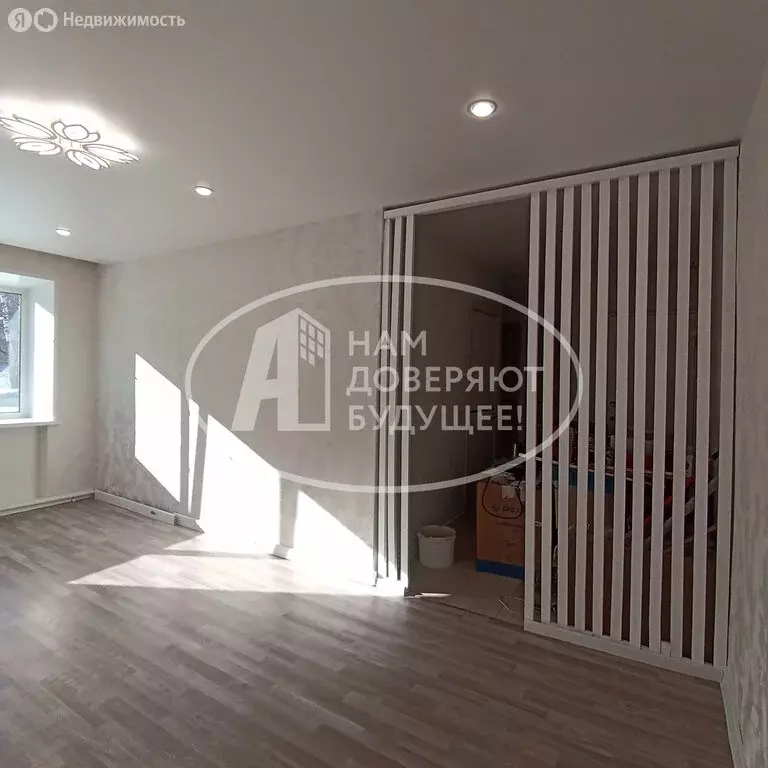 2-комнатная квартира: село Октябрьский, Школьная улица, 1 (42.3 м) - Фото 1