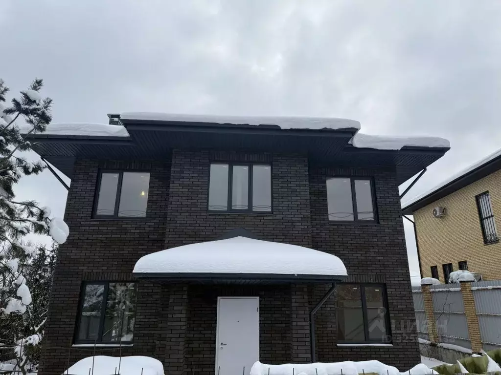 Дом, 200 м - Фото 1