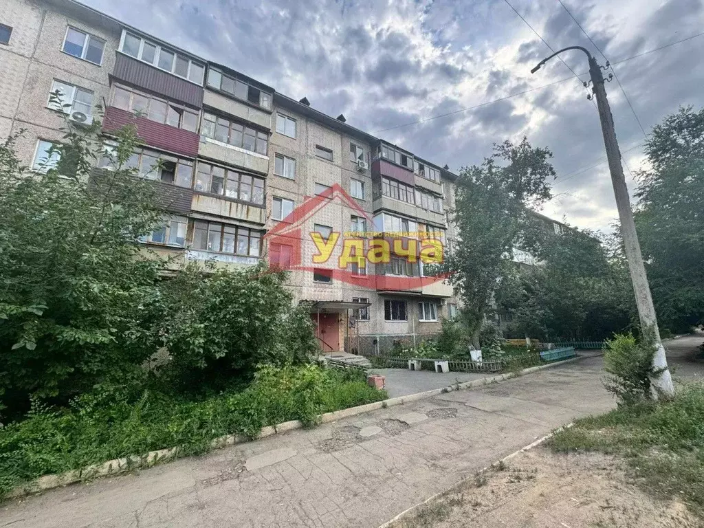 2-к кв. Оренбургская область, Новотроицк Уральская ул., 8А (43.4 м) - Фото 0