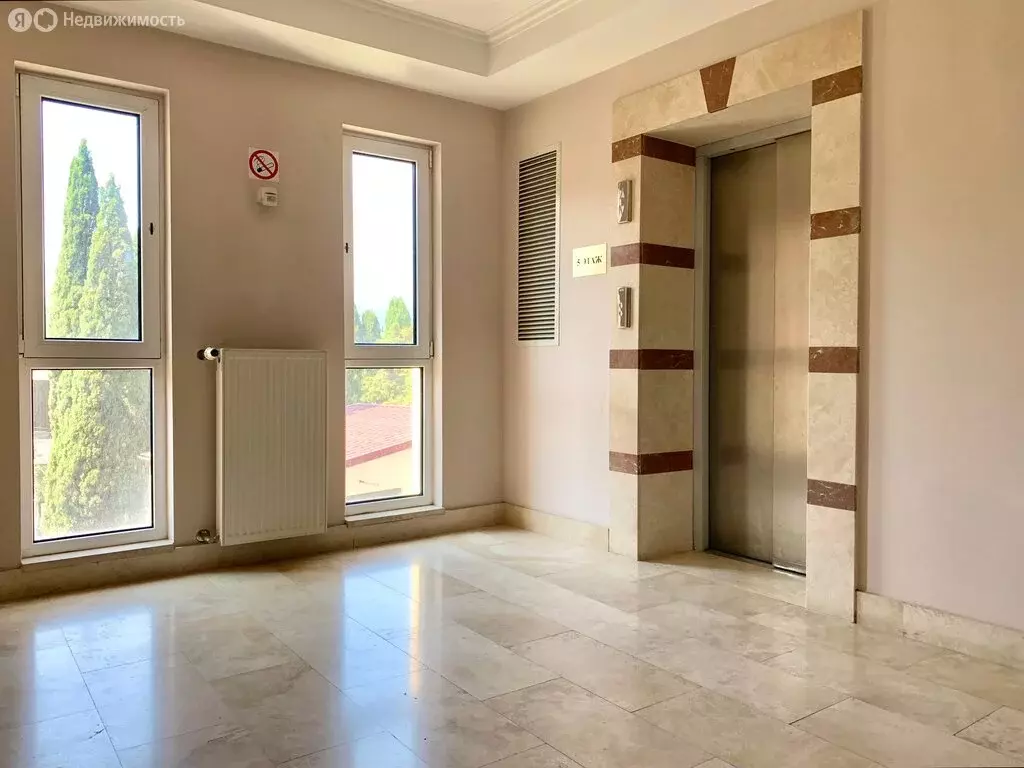 3-комнатная квартира: Алушта, Краснофлотская улица, 1к10 (60 м) - Фото 1