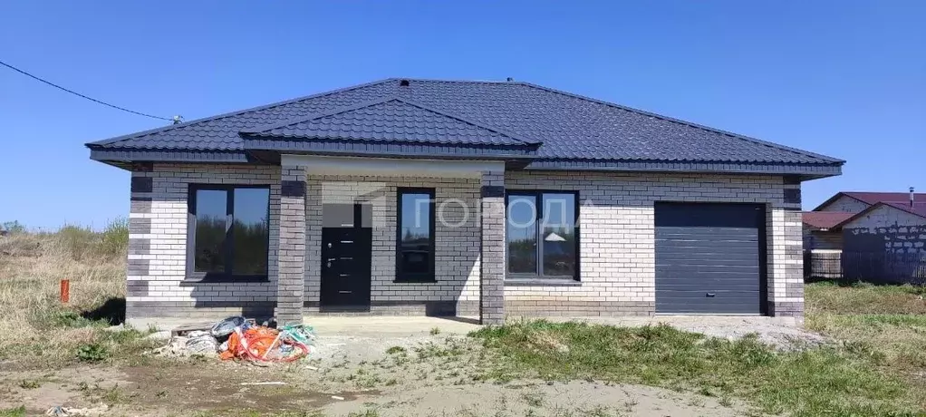 Дом в Алтайский край, Первомайский район, с. Фирсово ул. Радужная, 88 ... - Фото 1