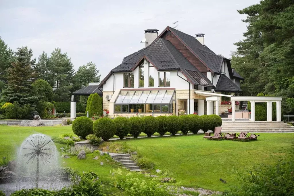 Коттедж в Ленинградская область, Выборгский район, Первомайское с/пос, ... - Фото 1