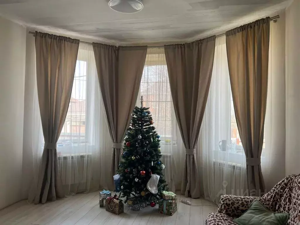 Дом в Краснодарский край, Краснодар Народная ул., 74/2 (340 м) - Фото 0
