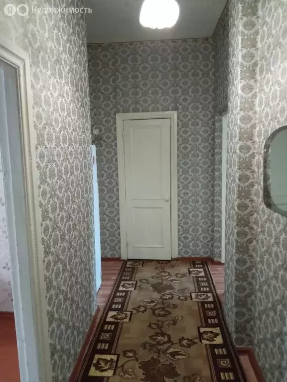 3-комнатная квартира: Еманжелинск, улица Мира, 1 (64 м) - Фото 0