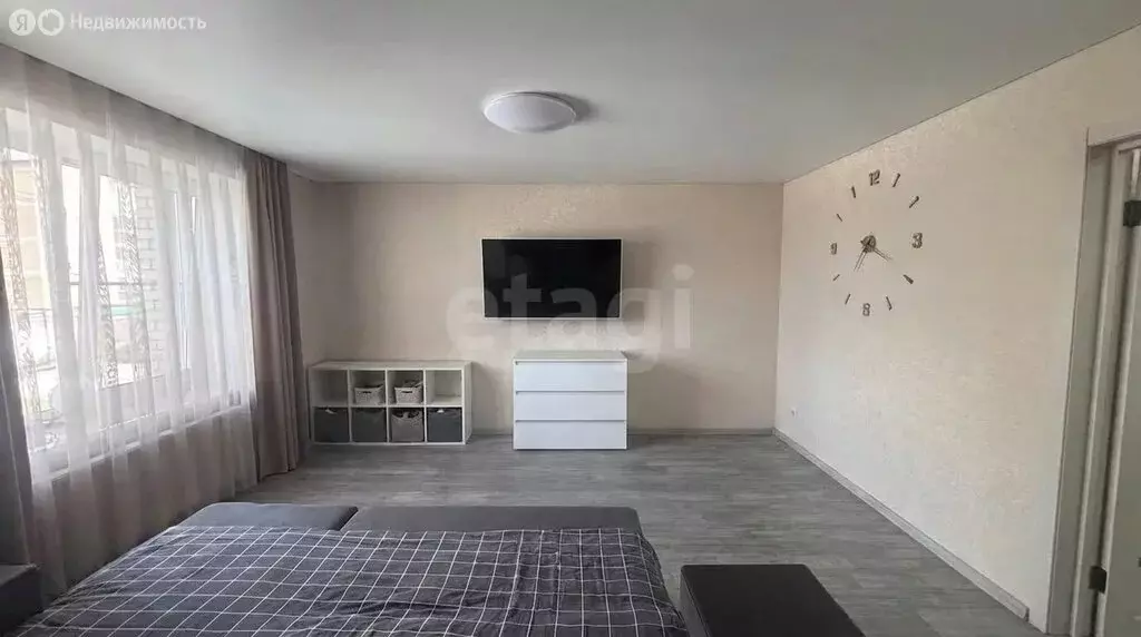 2-комнатная квартира: Можга, улица Наговицына, 110 (71 м) - Фото 2