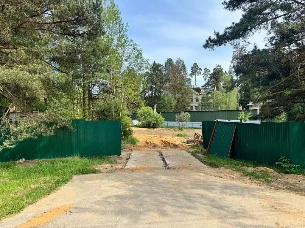 Участок в Московская область, Одинцовский городской округ, с. ... - Фото 0