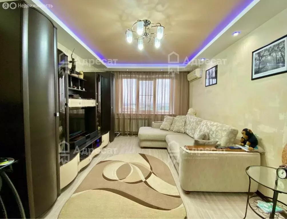 2-комнатная квартира: Волгоград, Казахская улица, 8 (53.3 м) - Фото 0
