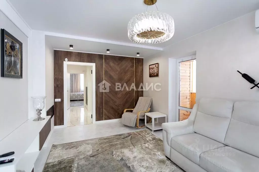 3-к кв. Владимирская область, Владимир Офицерская ул., 1Ак2 (70.1 м) - Фото 1