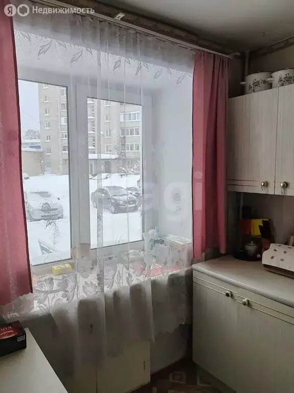 2-комнатная квартира: Глазов, улица Энгельса, 2 (47.6 м) - Фото 1