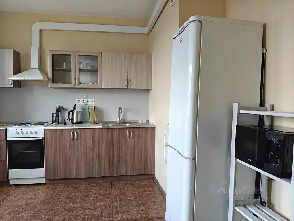 2-к кв. Челябинская область, Челябинск Ржевская ул., 37 (64.5 м) - Фото 2