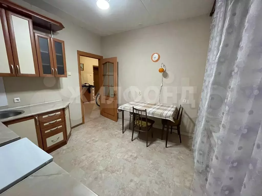 1-к. квартира, 43 м, 7/9 эт. - Фото 1