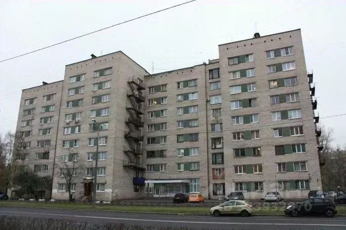 Торговая площадь в Санкт-Петербург ул. Демьяна Бедного, 28к1 (156 м) - Фото 1