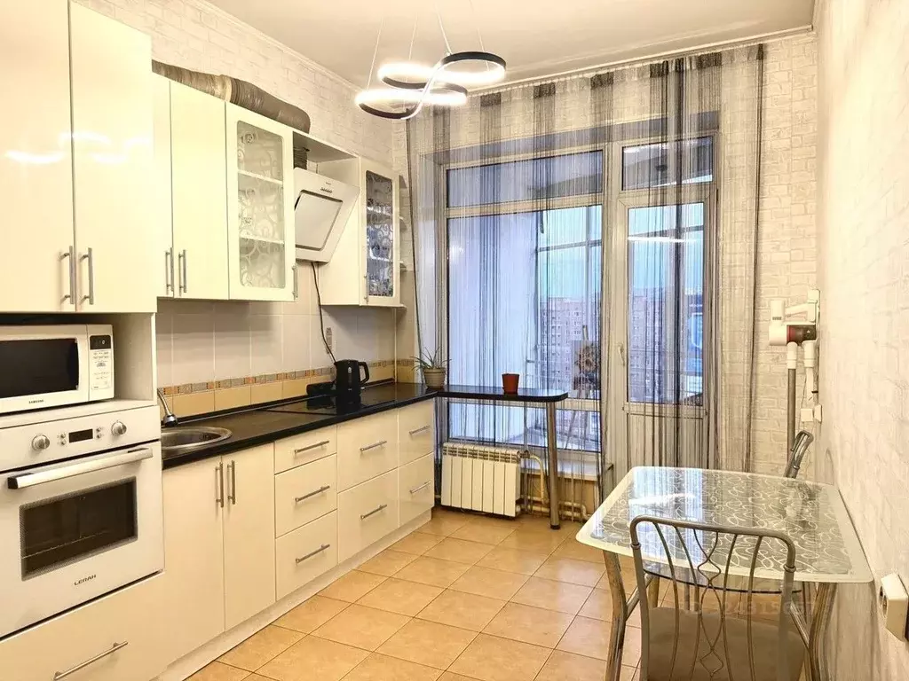 Свободной планировки кв. Хакасия, Абакан ул. Кирова, 112/1 (80.0 м) - Фото 1