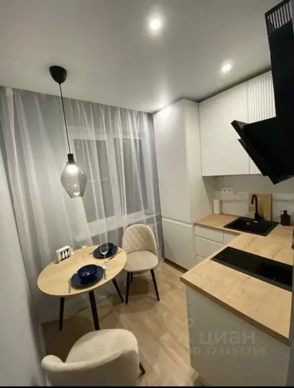 1-к кв. Псковская область, Псков Юбилейная ул., 83 (33.0 м) - Фото 1