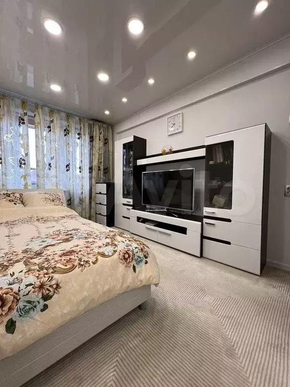 2-к. квартира, 47 м, 5/5 эт. - Фото 0