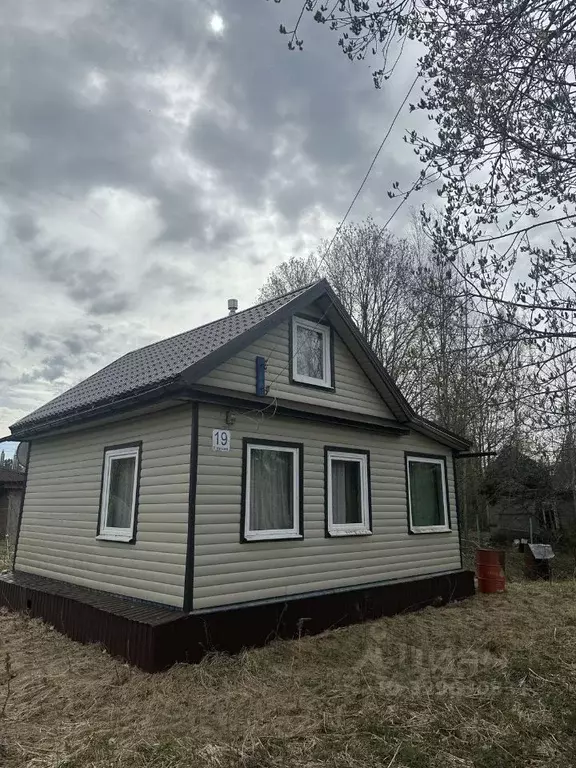 Дом в Ленинградская область, Кировское городское поселение, Грибное ... - Фото 1