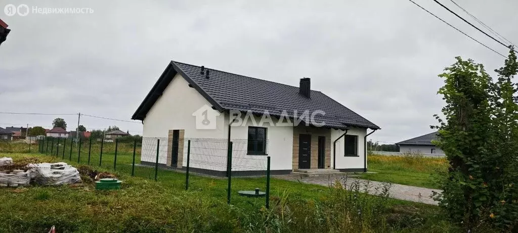 Дом в Светловский городской округ, посёлок Люблино, Воздушная улица, 1 ... - Фото 1