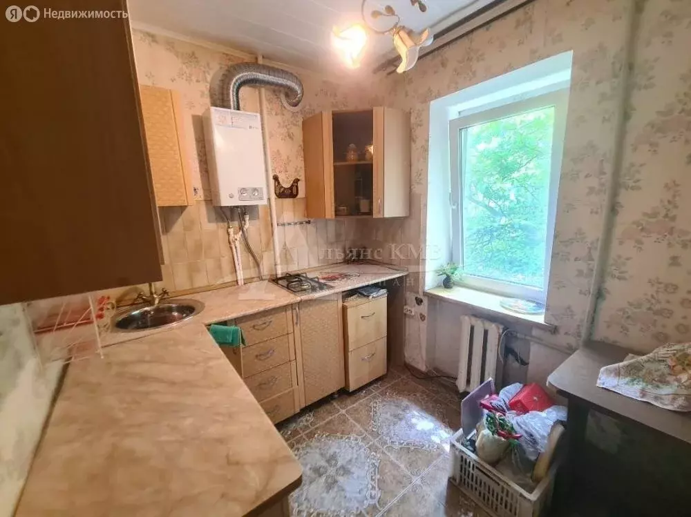 3-комнатная квартира: Ессентуки, улица Долина Роз, 10 (65 м) - Фото 2