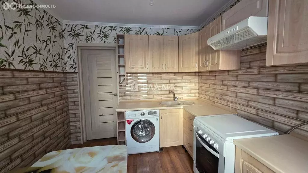 2-комнатная квартира: Луховицы, улица Жуковского, 30А (52.3 м) - Фото 2