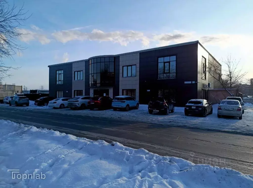 Помещение свободного назначения в Алтайский край, Барнаул просп. ... - Фото 1