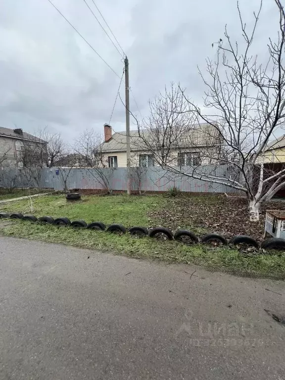 Дом в Ростовская область, Волгодонск пер. Чубарова, 13 (102 м) - Фото 1