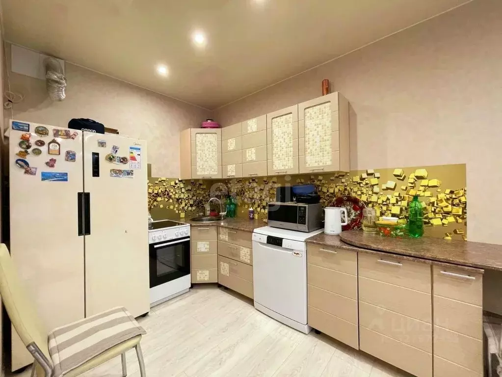 2-к кв. Коми, Сыктывкар Тентюковская ул., 304 (65.5 м) - Фото 1