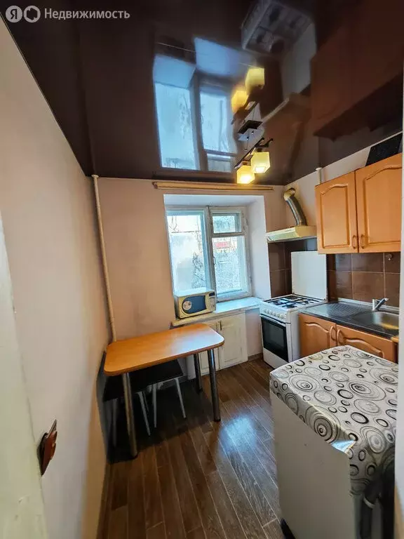 2-комнатная квартира: Комсомольск-на-Амуре, Интернациональный ... - Фото 1