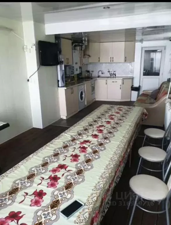 Дом в Ростовская область, Таганрог ул. Адмирала Крюйса (100 м) - Фото 1