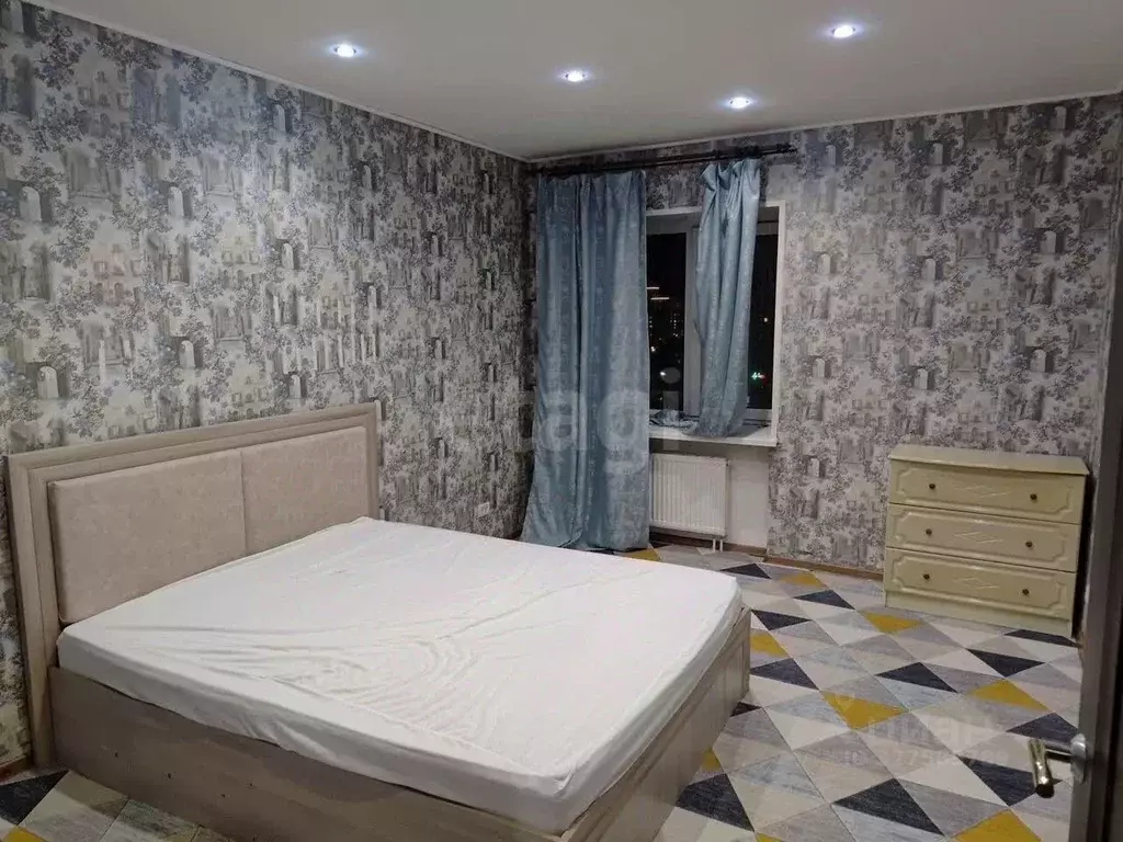 2-к кв. Тюменская область, Тюмень ул. Дружбы, 75 (63.0 м) - Фото 1