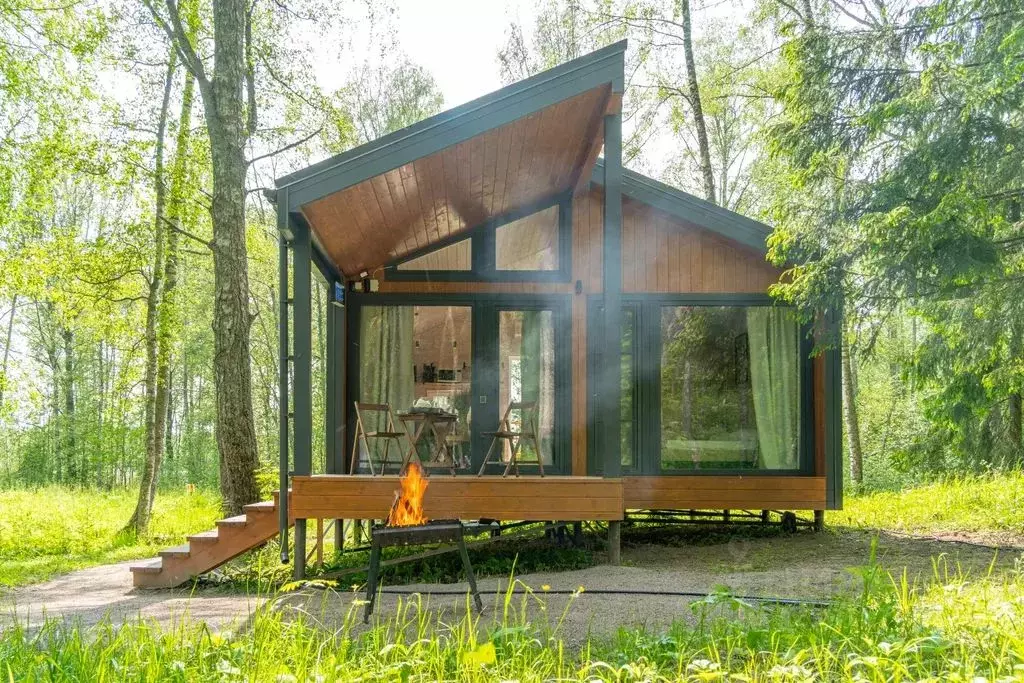 Дом в Ленинградская область, Приозерский район, Ромашкинское с/пос, ... - Фото 1