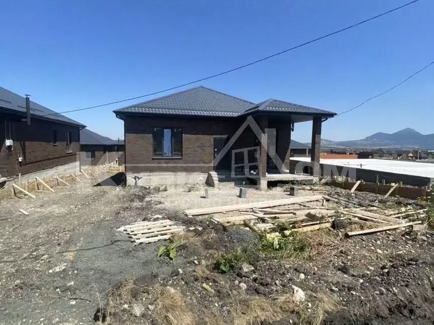 Дом в Ставропольский край, Предгорный муниципальный округ, ... - Фото 1