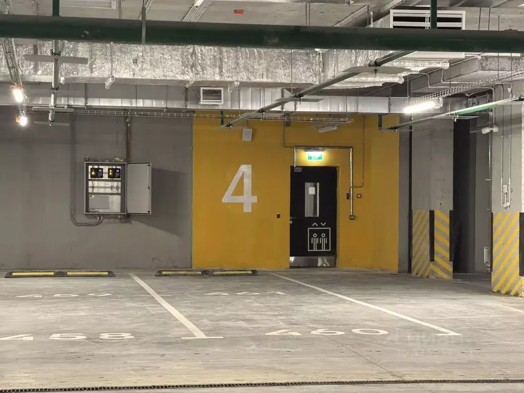 Гараж в Москва ул. Добролюбова, 8к1 (15 м) - Фото 0