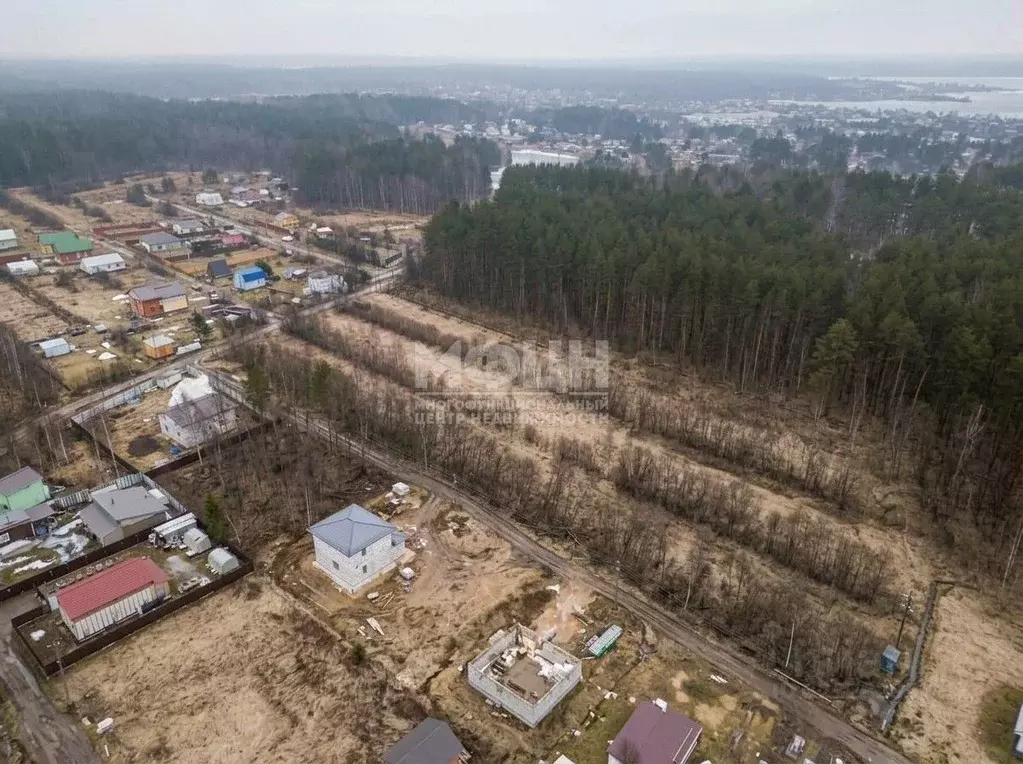 Участок в Карелия, Прионежский район, с. Заозерье Новоручейная ул. ... - Фото 1