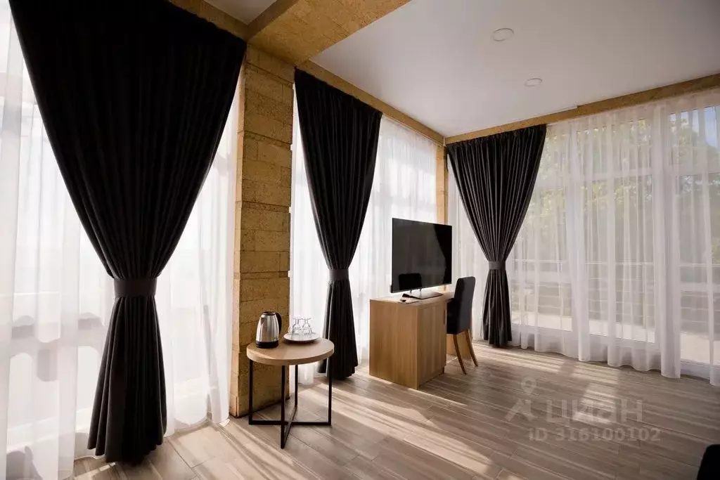 Комната Краснодарский край, Сочи пос. Лоо, ул. Азовская, 8/2 - Фото 2