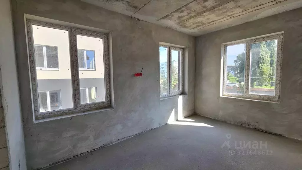 1-к кв. Калининградская область, Балтийск пер. Роз, 1 (50.0 м) - Фото 1