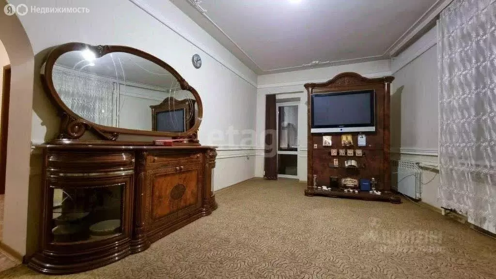 5-комнатная квартира: Якутск, улица Хабарова, 42 (146.9 м) - Фото 0
