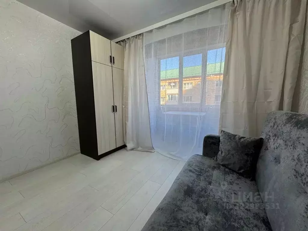 Комната Приморский край, Владивосток ул. Крыгина, 76 - Фото 1