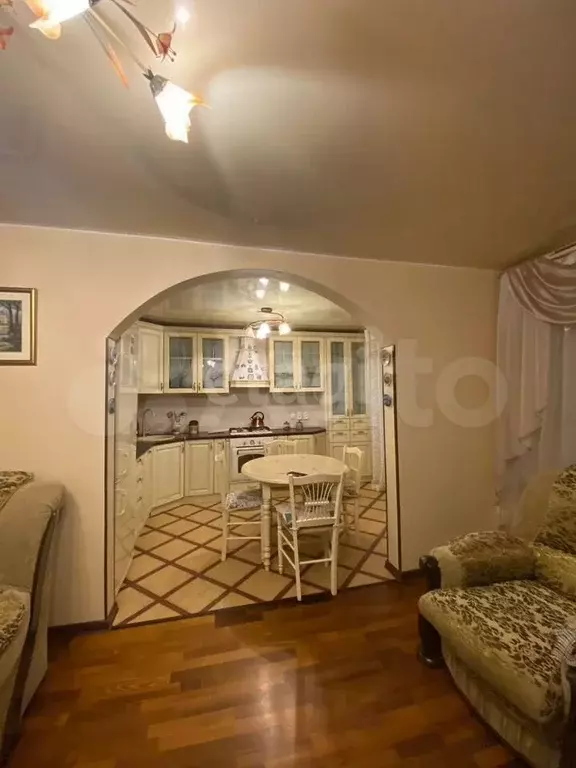 3-к. квартира, 82 м, 5/5 эт. - Фото 1