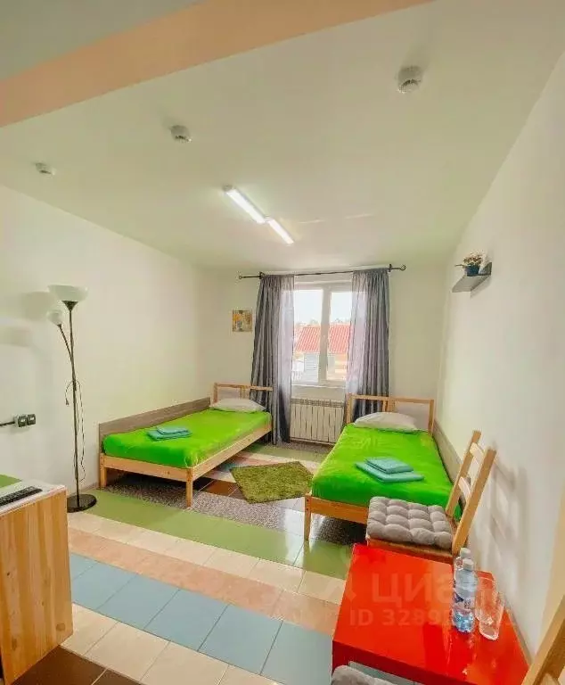 Комната Челябинская область, Миасс ул. Громова, 21 (18.0 м) - Фото 1