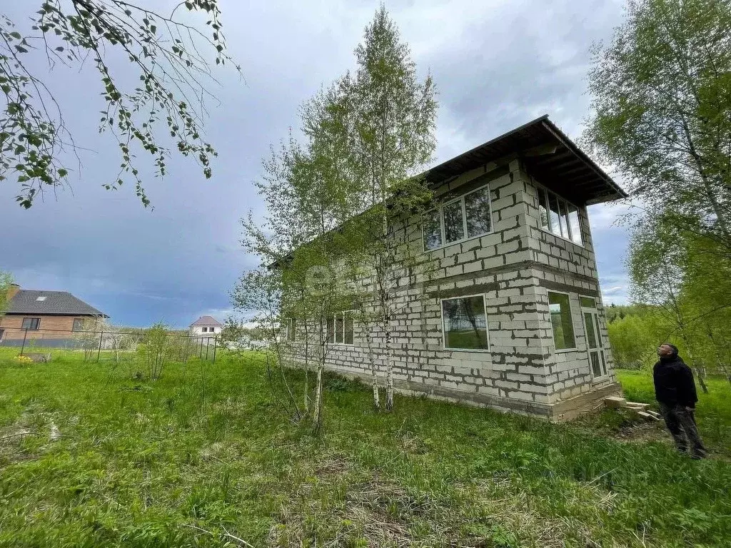 Дом в Калужская область, Боровский район, д. Кривское  (240 м) - Фото 0