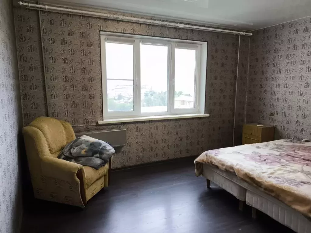 Комната Омская область, Омск ул. Арнольда Нейбута, 96 - Фото 0