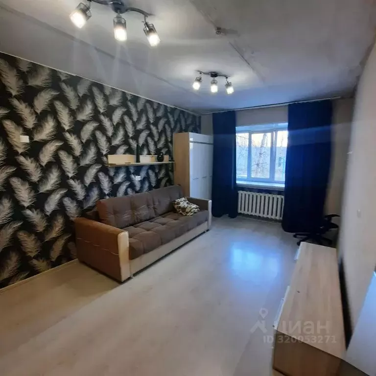 Комната Ханты-Мансийский АО, Нижневартовск Озерная ул., 1 (19.2 м) - Фото 1