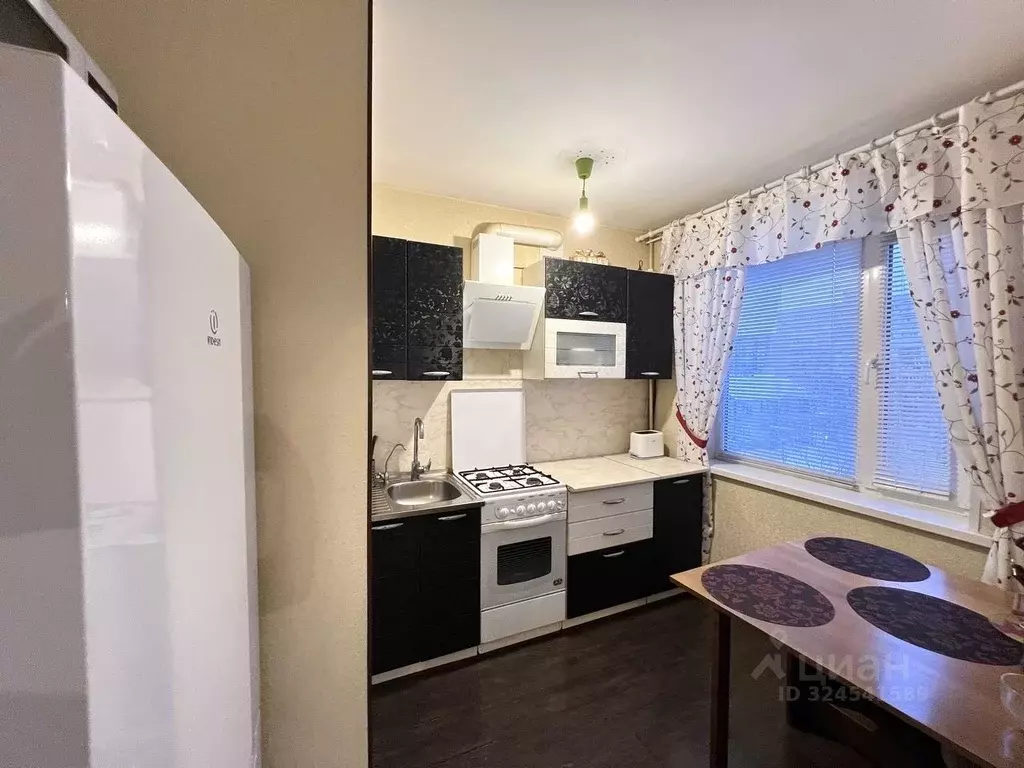 3-к кв. Архангельская область, Архангельск ул. Розы Люксембург, 37 ... - Фото 2