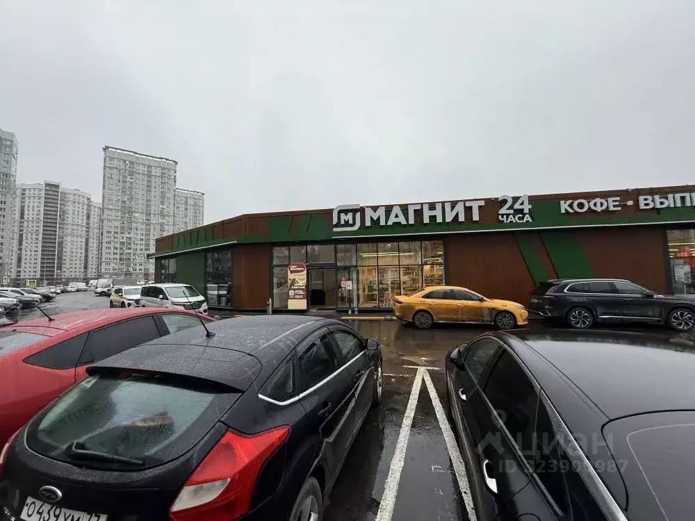 Помещение свободного назначения в Московская область, Красногорск ул. ... - Фото 1